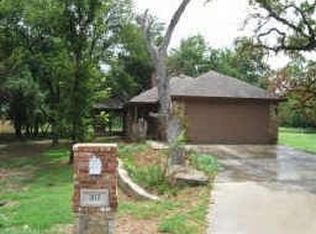 307 S Spring Branch Trl, Springtown, TX 76082