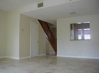 1st image of 610 SE 14th Ct APT 8