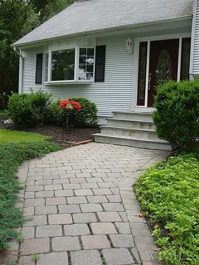 Brick Paver Walkway