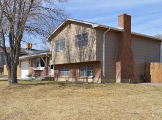 2101 Rangeview Dr, Pueblo, CO 81008