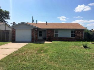 214 Antelope Dr, Cache, OK 73527