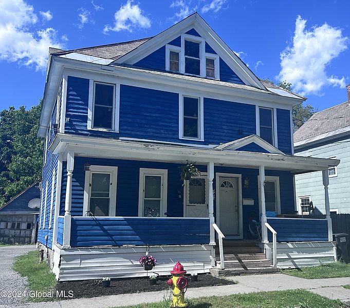 2nd image of 44 Baldwin Avenue