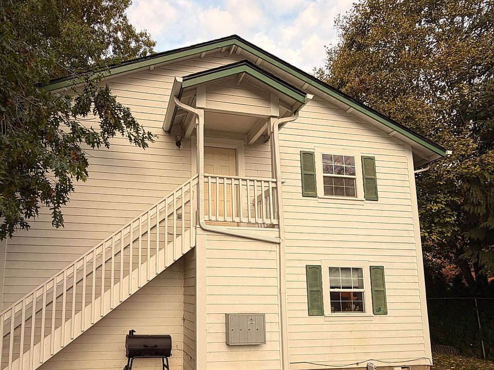 2nd image of 224-254 S C St #234
