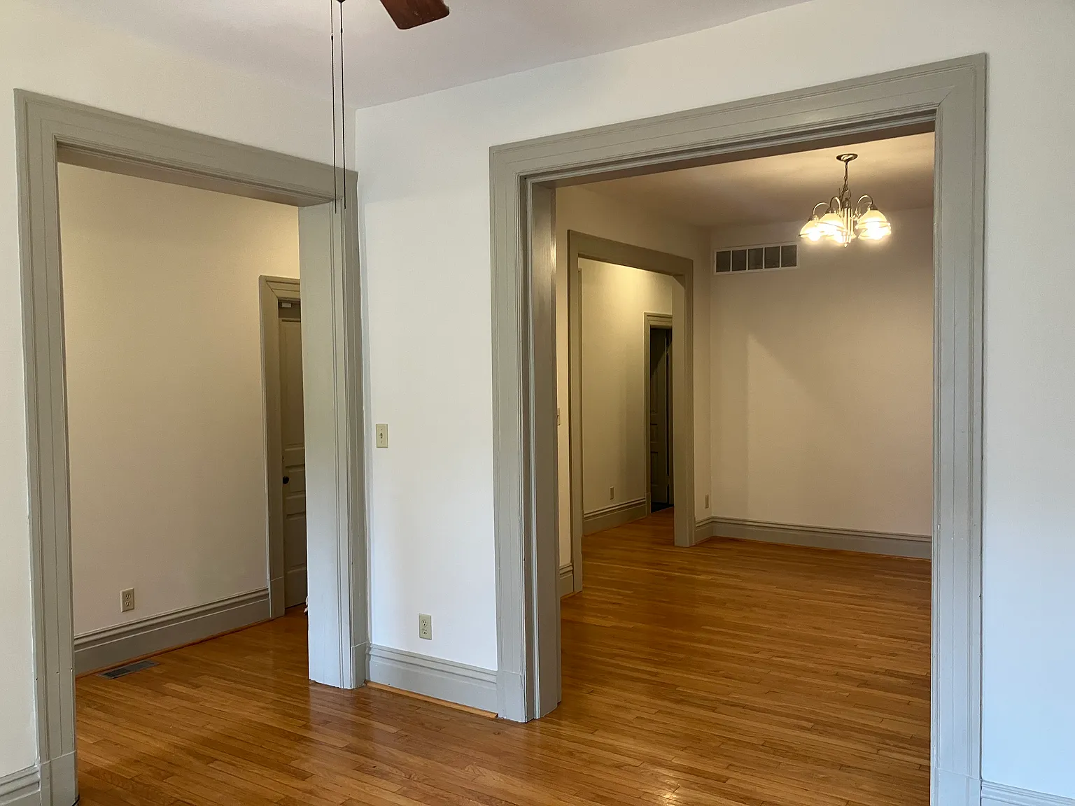 2 bed, 1200 sqft, $1,700 — Photo 4