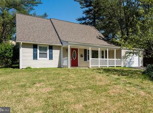 15711 Pointer Ridge Dr, Bowie, MD 20716