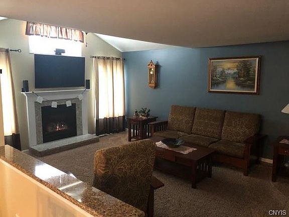 3rd image of 8737 Filisto Ln