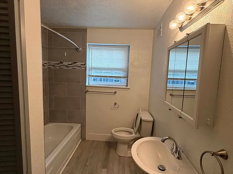 1803 Grand Ave #124-E-& — Photo 9