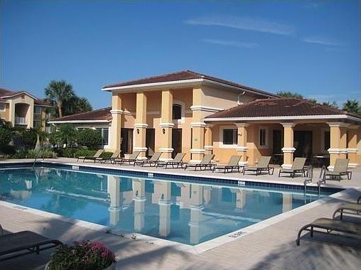 2nd image of 141 SW Palm Dr APT 103