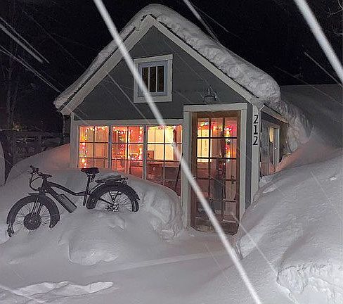 4th image of 212 Teocalli Ave
