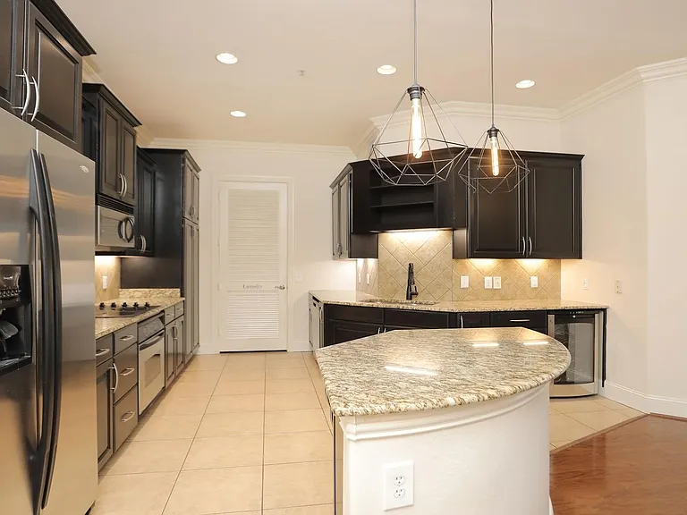 2120 Kipling St #402 — Photo 5