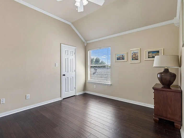 4227 Republic Dr — Photo 23
