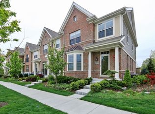 2147 Apple Hill Ln, Buffalo Grove, IL