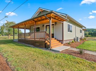 70 Lebam Rd, Raymond, WA 98577