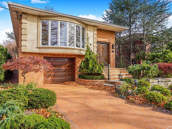 3rd image of 190 Barlow Dr S #1