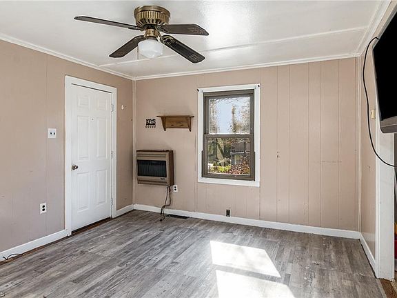 5th image of 502 Roach St