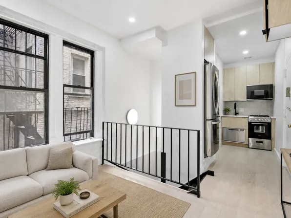 280 Mulberry Street image 1 of 12