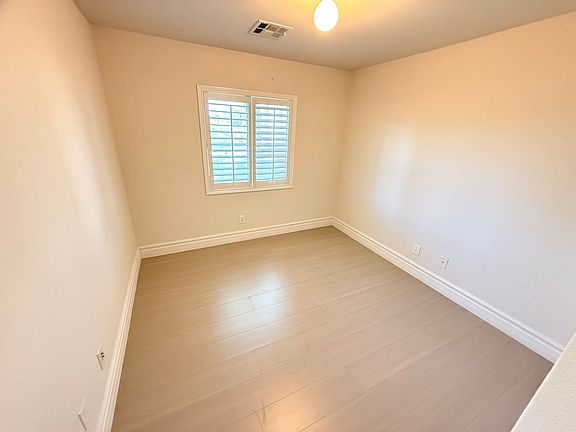 5th image of 2162 Haypenny Ct