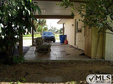 4th image of 12 Parkwood Villas Ct