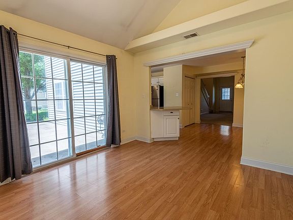 5th image of 245 Polly Ln