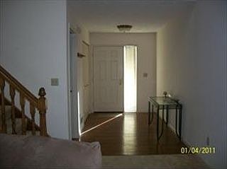 5th image of 200 Lake Terrace Dr