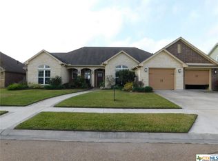 105 Pebble Brk, Victoria, TX 77904
