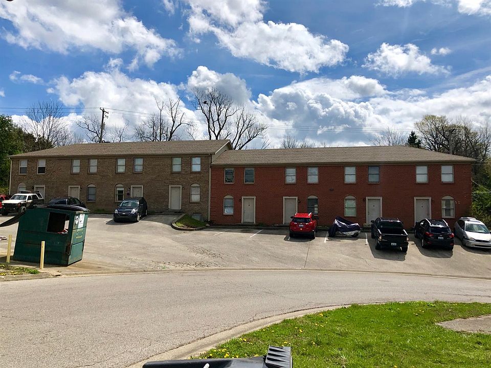 2nd image of 211 McDaniel Dr