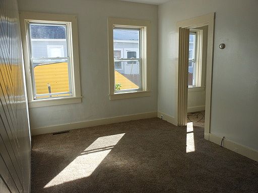 2nd image of 44 Jefferson St #1