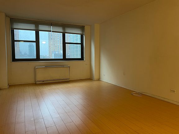 3rd image of 340 E 93rd St APT 9I