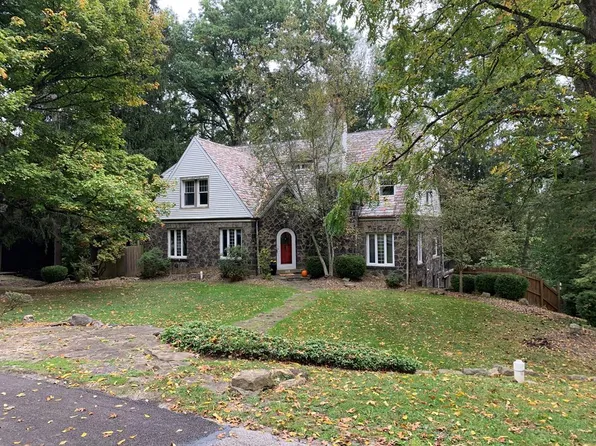 23 Forest Hills Drive, Wheeling, WV 26003