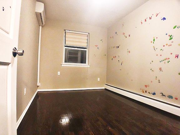 4th image of 8655 26th Ave #2