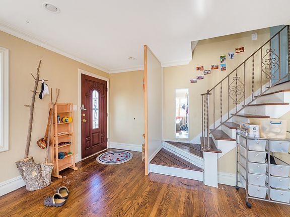 2nd image of 3447 Ocean Ave