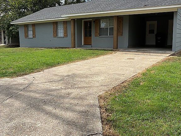 2nd image of 2293 White Oak Dr