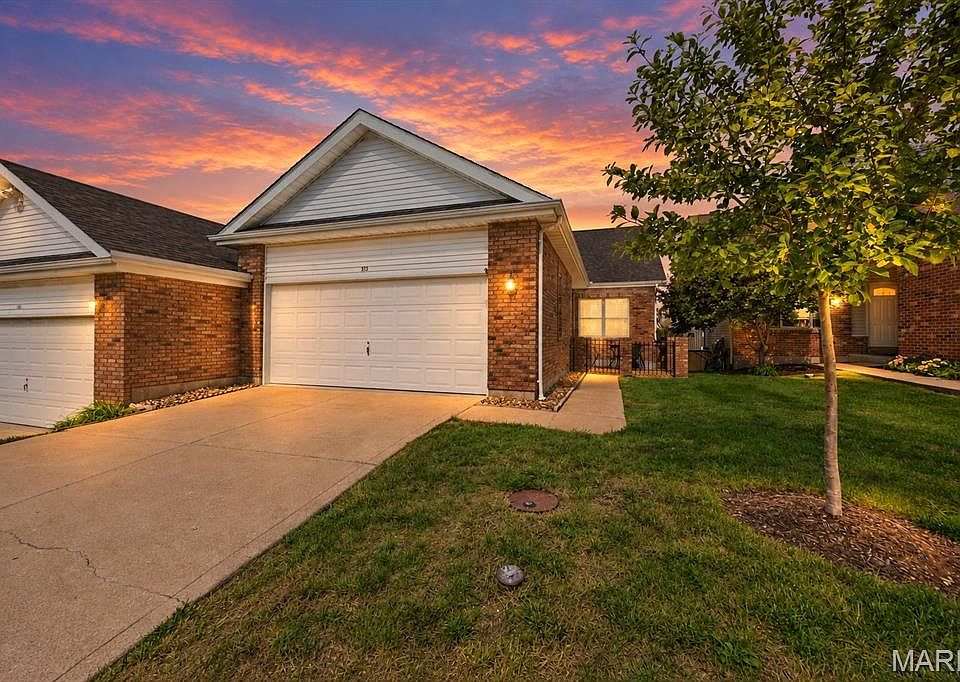 1st image of 313 Holloway Ridge Ct