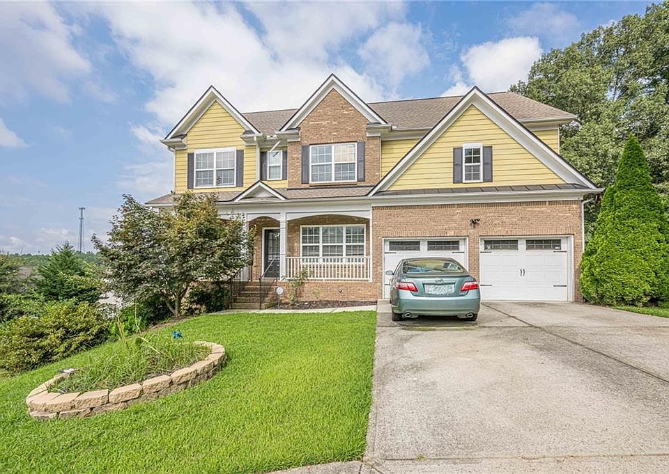 1st image of 890 Sapphire Ln