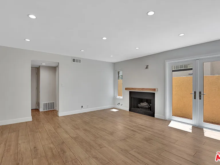 24701 Calle Conejo — Photo 19