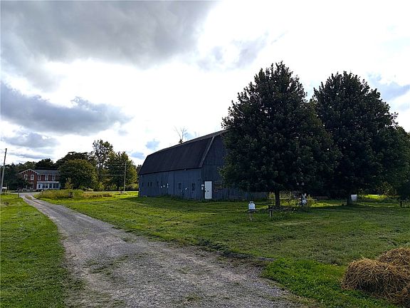 5th image of 2860 Beebe Rd #35