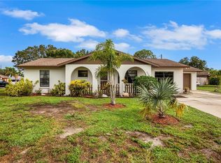 3330 Island Date Cir, Sarasota, FL 34232