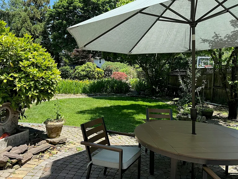 Shared Garden Patio