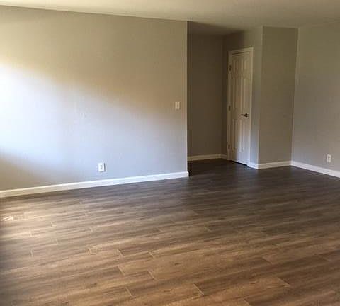 2nd image of 259 N Capitol Ave Unit 186