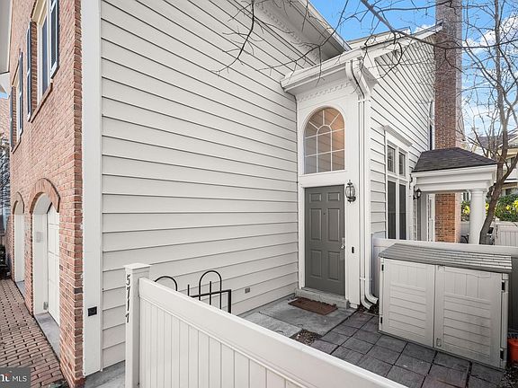 2nd image of 5717 Mayfair Manor Dr #108