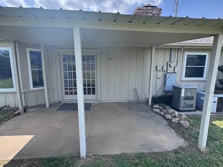 1115 Briar Creek Rd — Photo 84