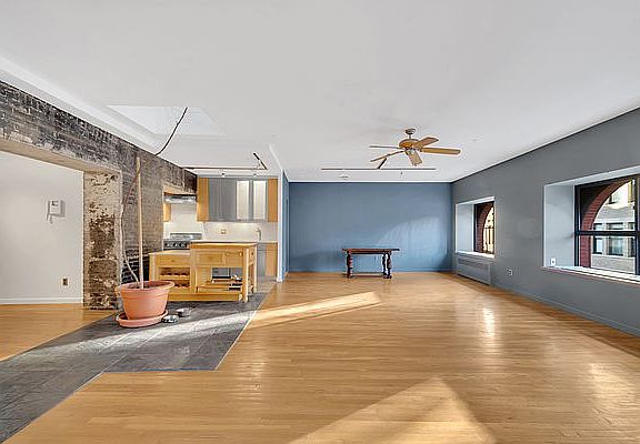 4th image of 90 Hudson St APT 7B