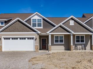 5325 Copper Horse Trl, Fort Wayne, IN 46845