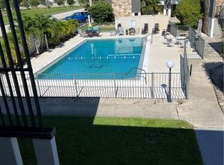 1721 SE 46th Ln, Cape Coral, FL 33904