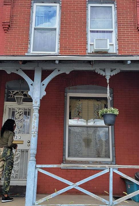 1st image of 422 N Wiota St