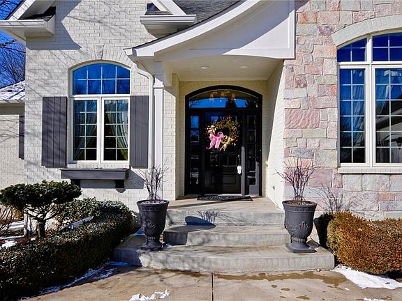 2nd image of 16325 Stony Ridge Dr