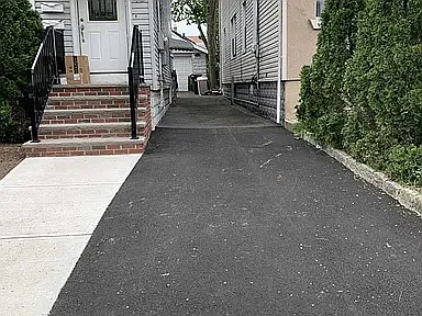 40 York Rd #2 — Photo 3
