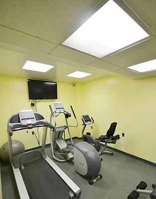 Rented by (LEGACY NOT ACTIVE) DiGiulio Group Real Estate, LLC | media 20