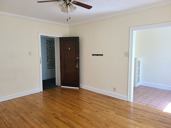 3rd image of 4024 N Ashland Ave APT 111