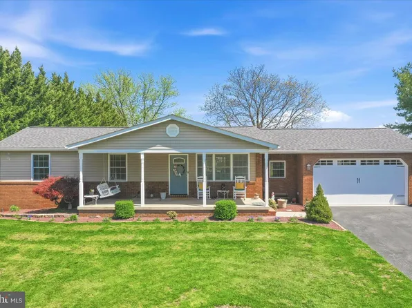 13117 Resh Rd, Hagerstown, MD 21740